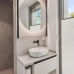 2 Bedroom Amazing In Tossens Stick
