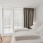 2 Bedroom Amazing In Tossens Apartmán