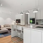 2 Bedroom Amazing In Tossens Apartmán *