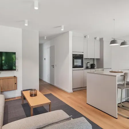 2 Bedroom Amazing In Tossens Apartamento Stick